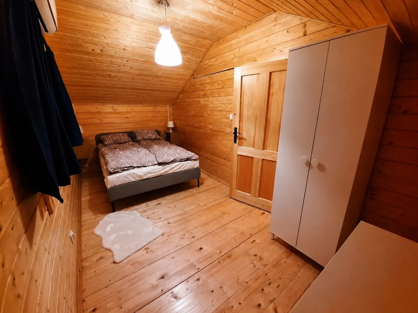Zdjęcie 11 z galerii Domek SPA nad Jeziorem