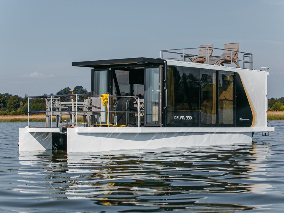 Zdjęcie 7 z galerii HT Houseboats – Domki na Wodzie